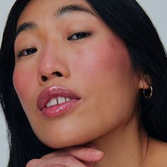 model wears pocket blush in sleepy girl