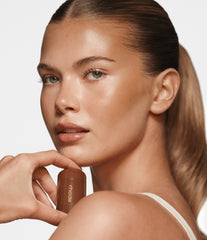 abigael with pocket bronze